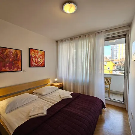 Apartment Irena Tour As